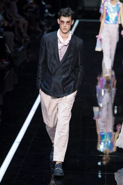 Look 42